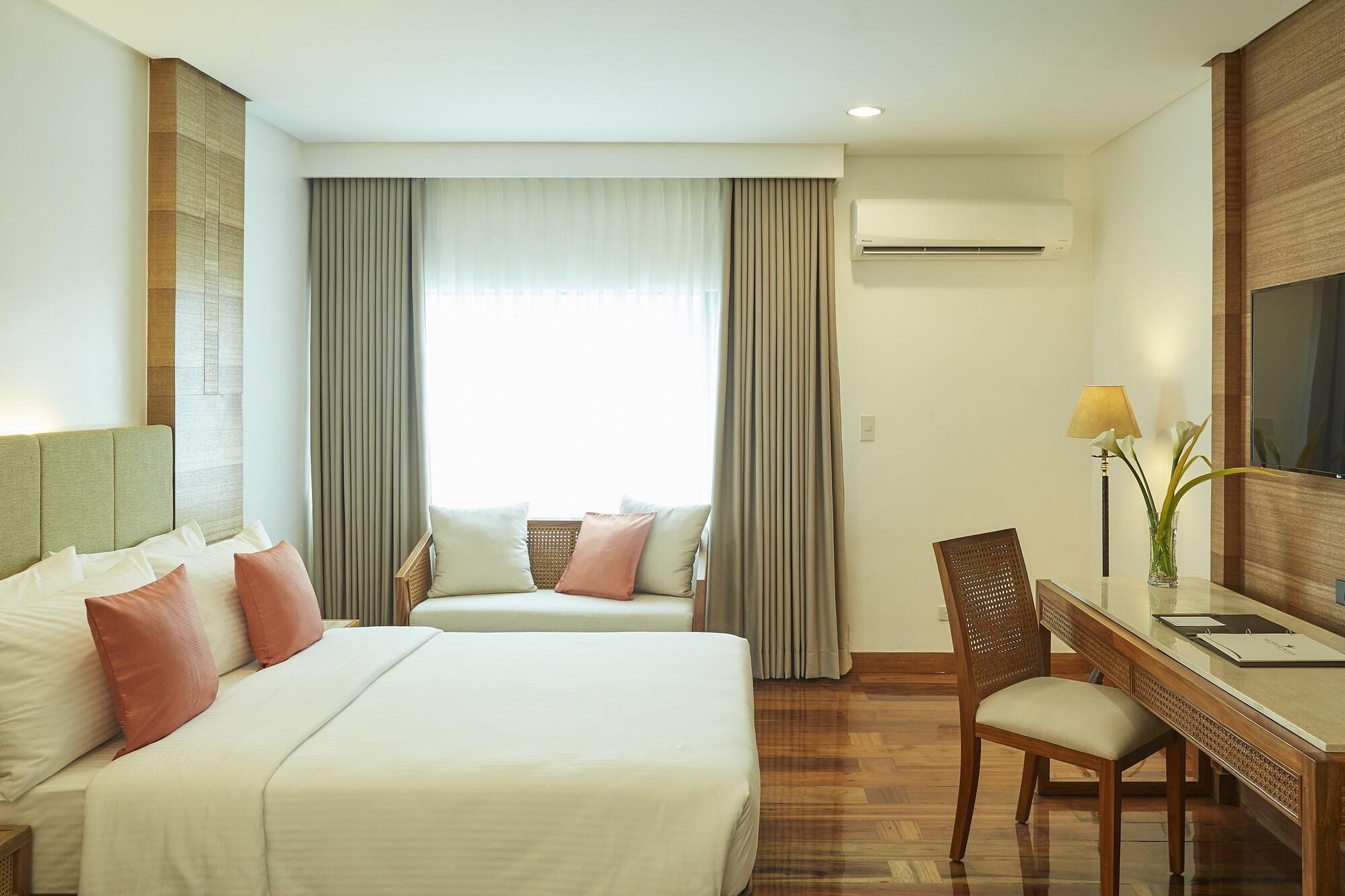 The Legend Palawan Hotel Puerto Princesa Luaran gambar
