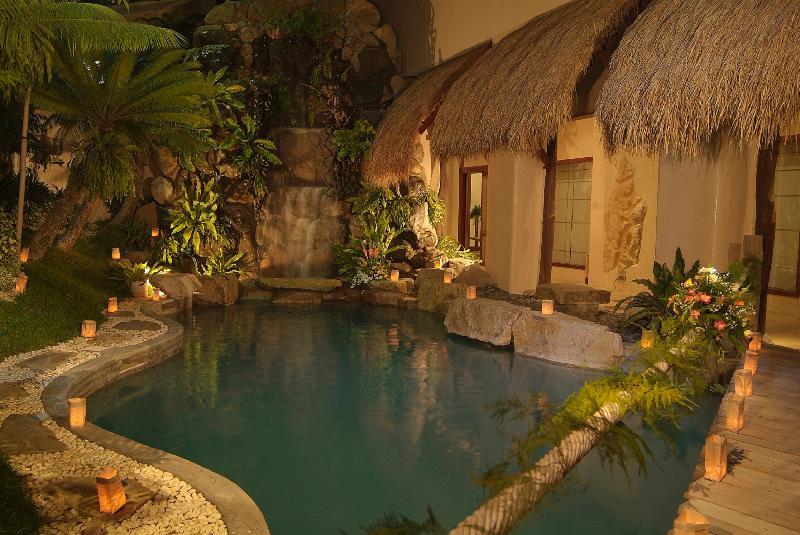 The Legend Palawan Hotel Puerto Princesa Luaran gambar